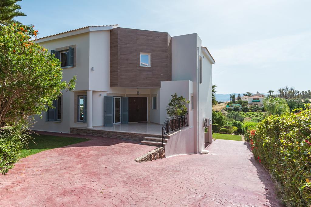 Villa Riverside Polis Exterior photo